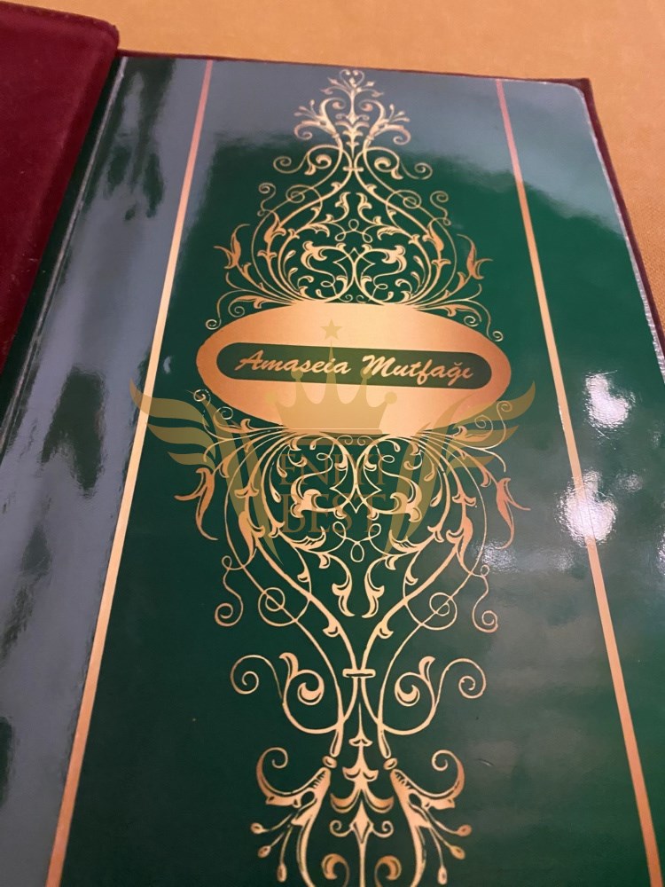  Menü,