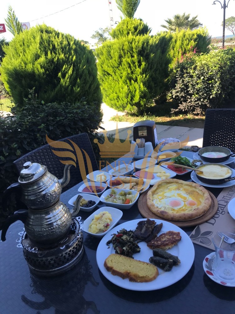 Serpme Kahvaltı