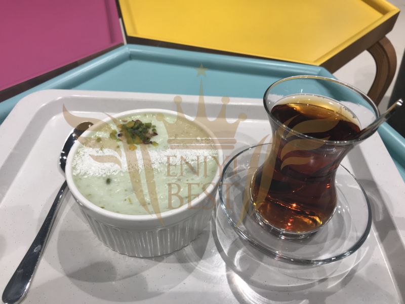 Fıstıklı Muhallebi, Çay
