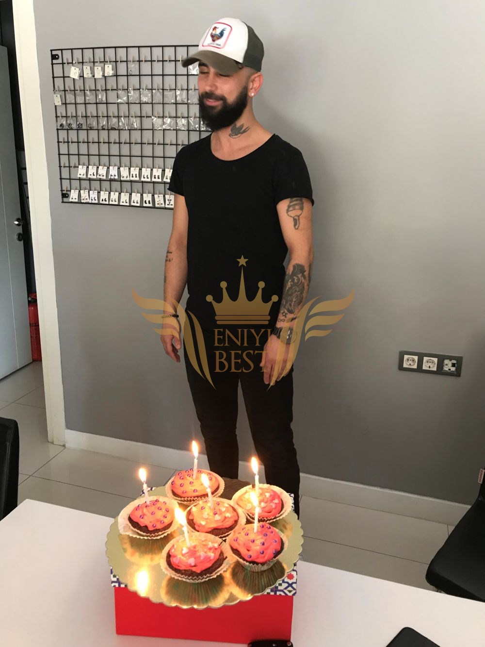  İç Mekan, Dövme Sanatçısı, Gökhan İşisağlam