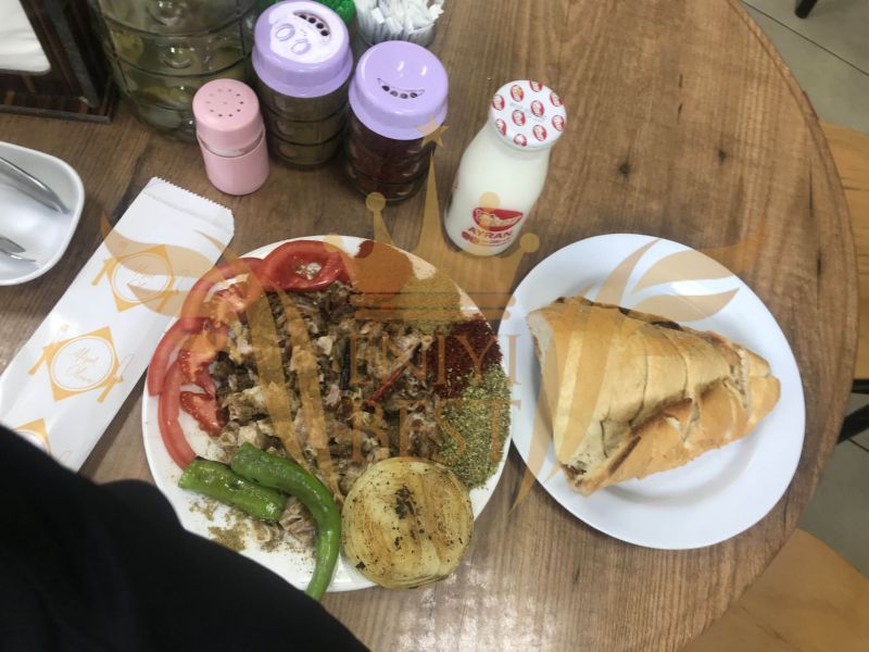  Kokoreç,