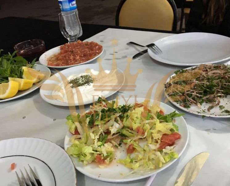  Salata,