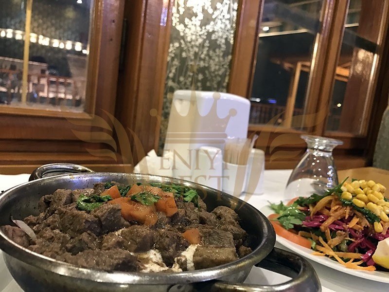  Yiyecek, Et Yemeği, Tirit