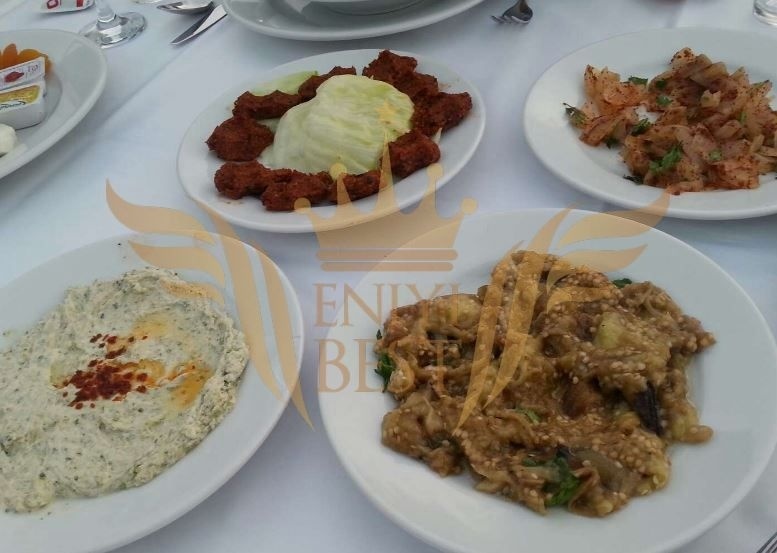  Meze, Salata,