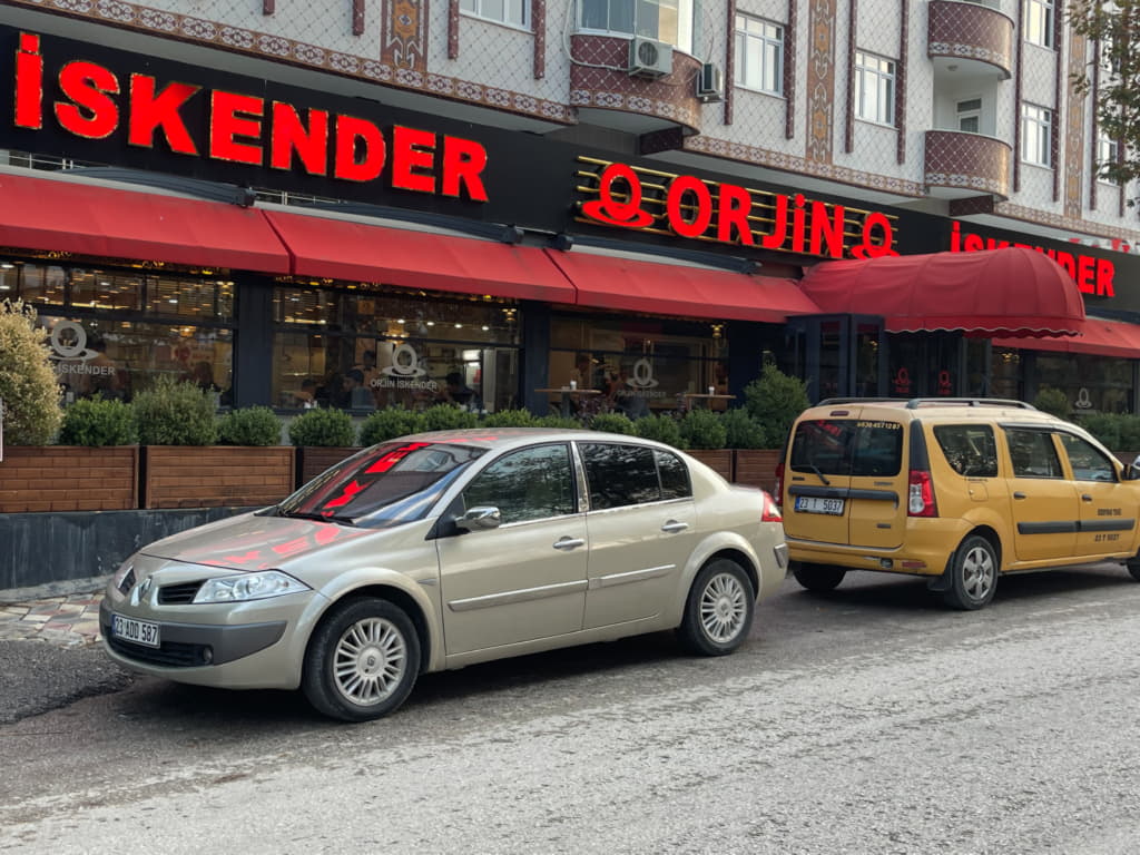 Orjin İskender