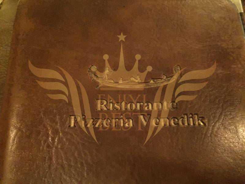  Menü,